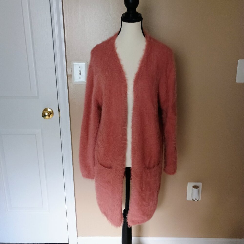 HSN-COLLEEN LOPEZ-PINK FUZZY CARDIGAN-SIZE L-NYLON-2 POCKETS-SUPER SOFT MATERIAL